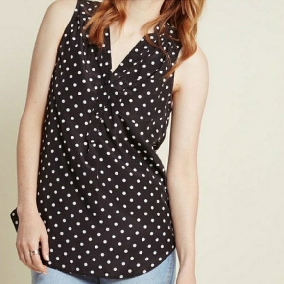 ModCloth fervour sleeveless polka dot blouse - Picture 2 of 5
